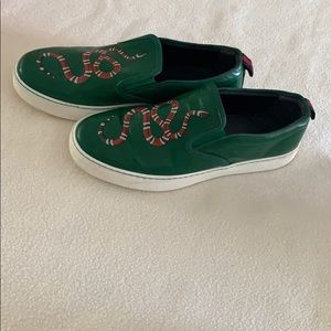 gucci snake slip on